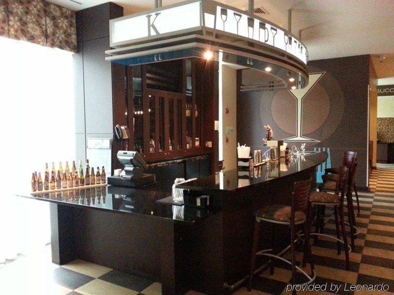 梅肯北假日酒店 外观 照片